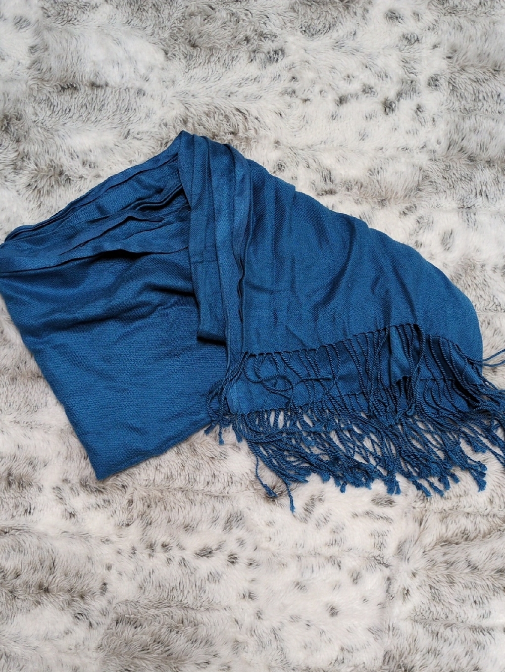 $5 MOVING SALE! Blue Fringed Women's Scarf
